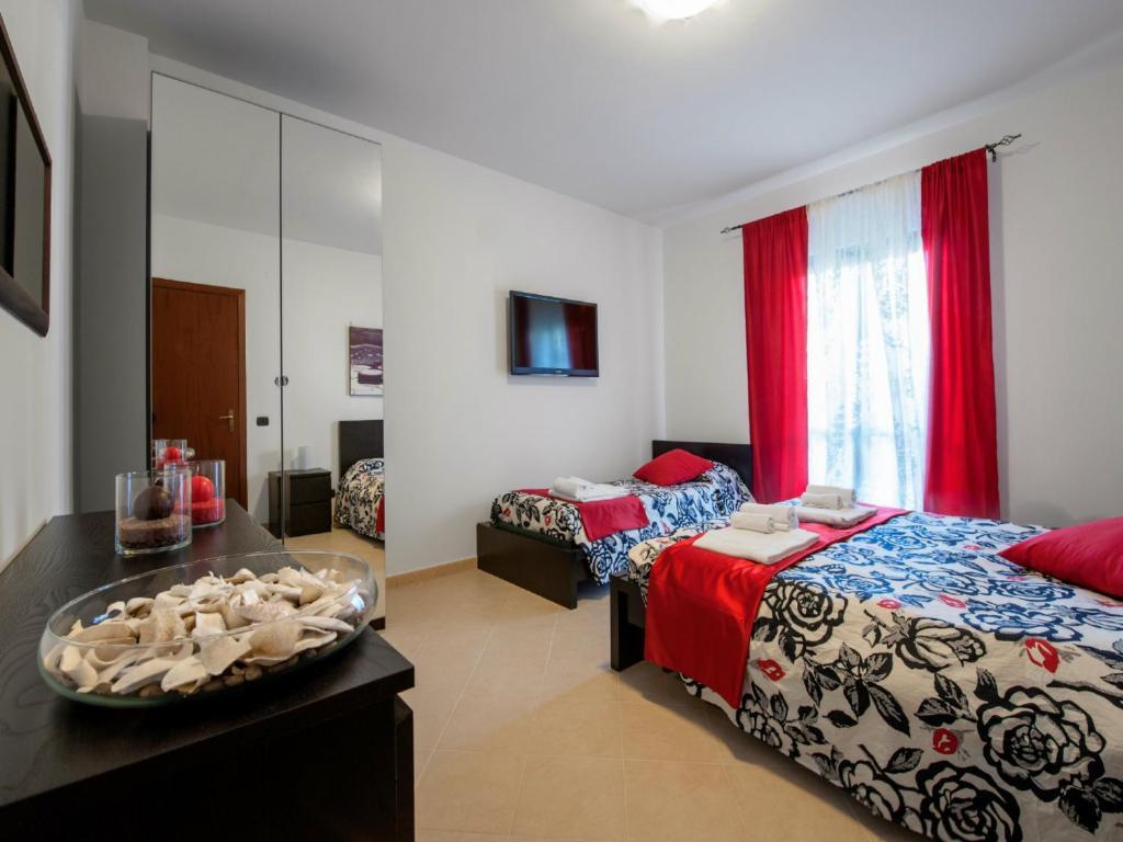B&B ラ カゼッタ ラディスポリ 部屋 写真